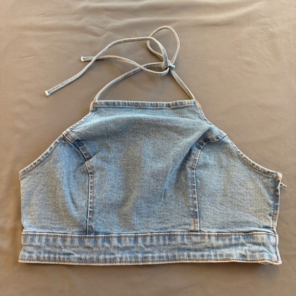 Forever 21 Tops - Forever 21 Light Wash Denim Halter Crop Top Side Zip Small New